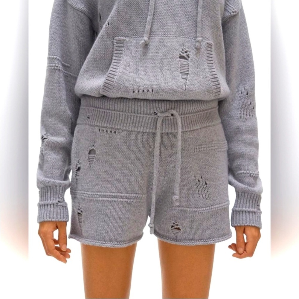 NWT Helmut Lang Distressed Sweater Knit Shorts Gray Melange Wool Yak Sz L